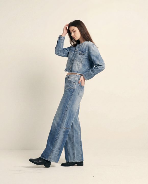 denim-set-lookbook-v2-03-side-lean-arm-line
