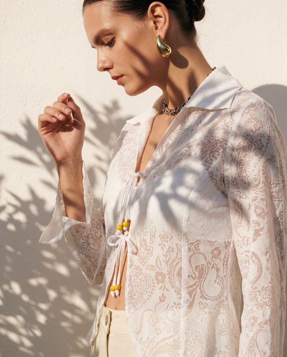 resort-set-kv-v3-02-sunlit-profile-big-head